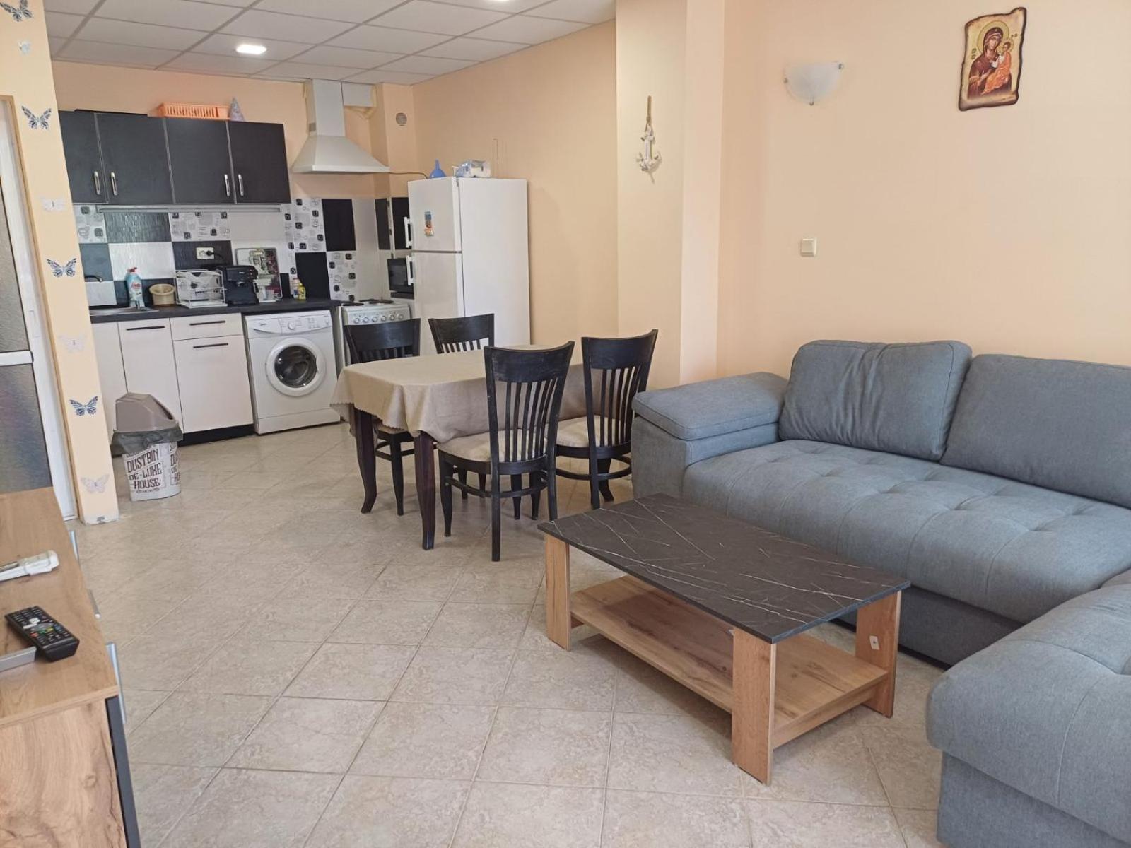 Renta Bg Apartments In Tsarevo Εξωτερικό φωτογραφία
